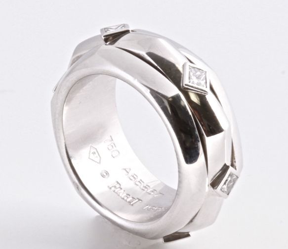 PIAGET White Gold Diamond Possession Ring For Sale 2