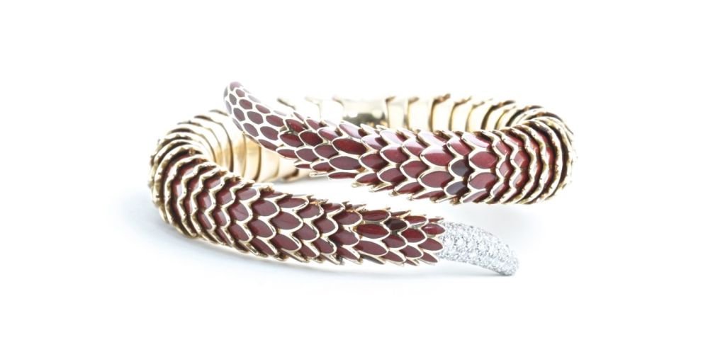 Contemporary ROBERTO COIN Diamond Gold Red Enamel Cobra Bracelet