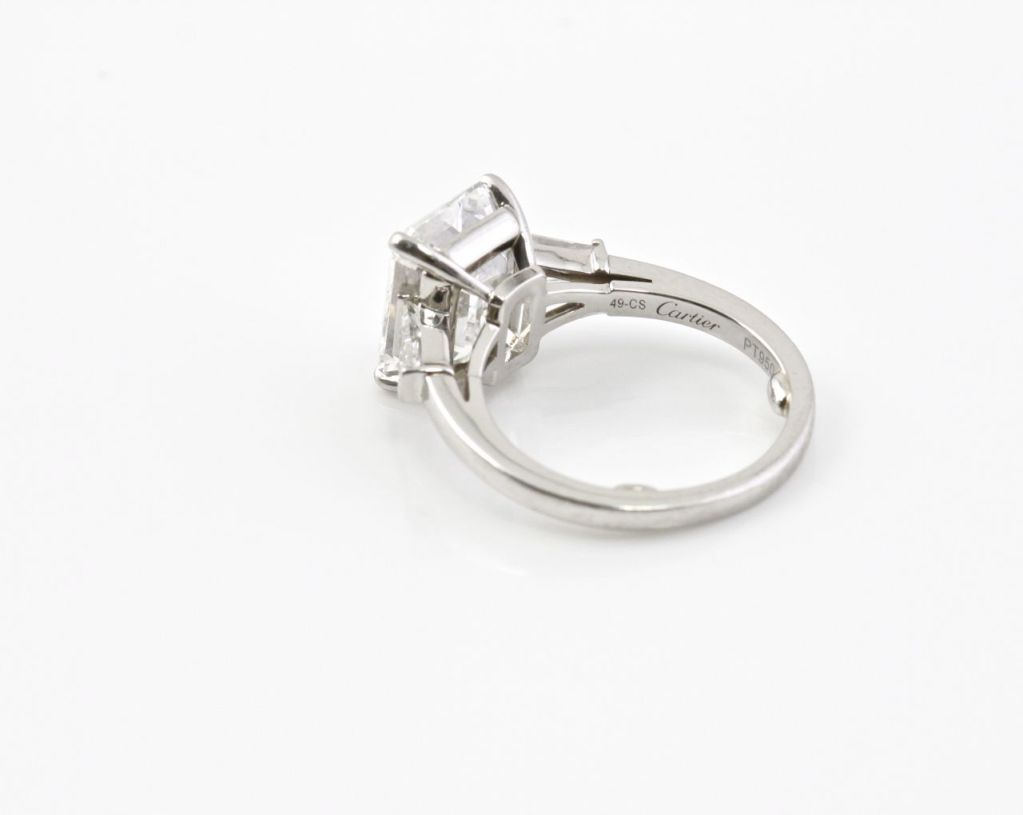 Contemporary CARTIER 4.48 Carat Diamond Platinum Ring For Sale