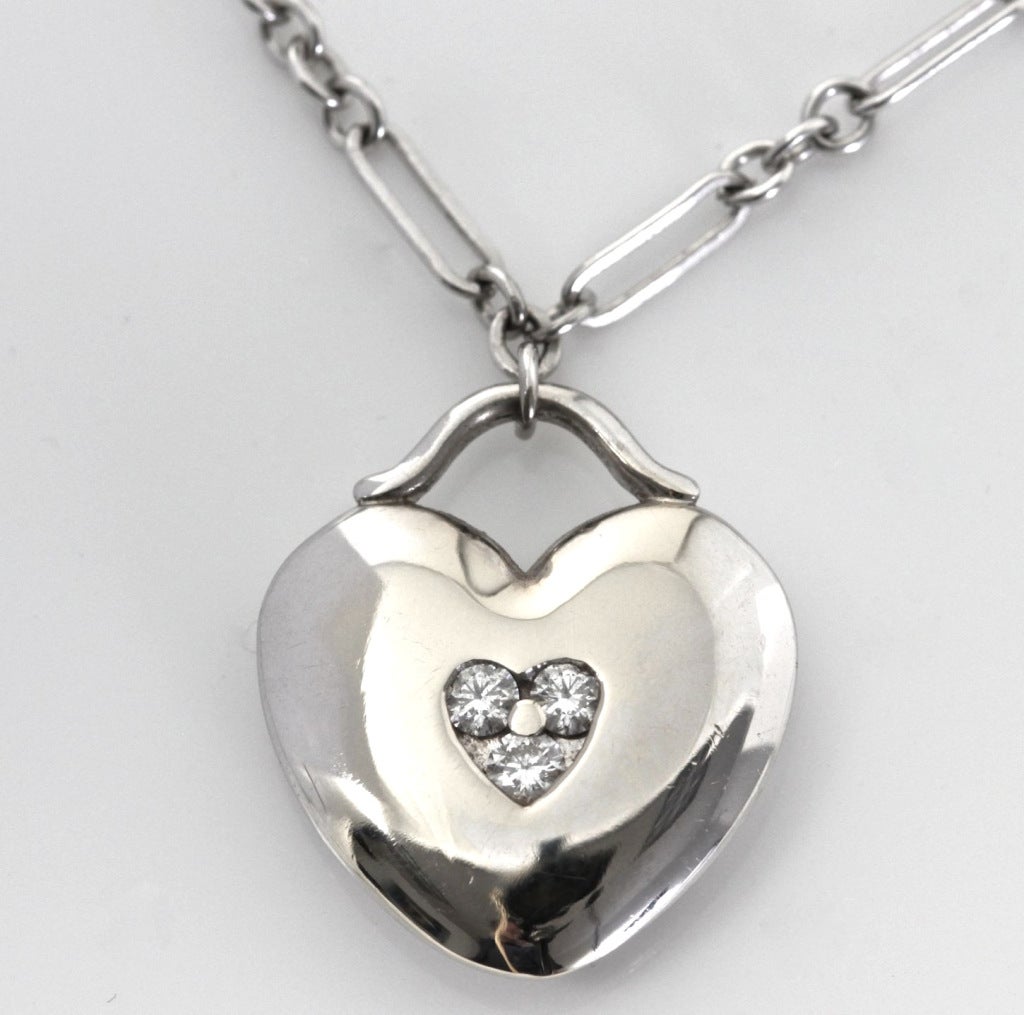 TIFFANY & CO. Diamond White Gold Heart Necklace For Sale 1