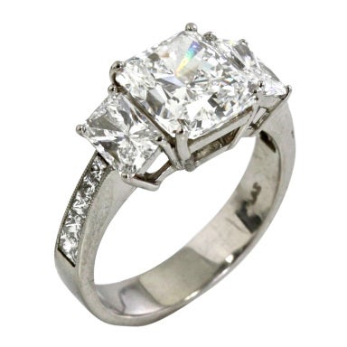 4.02 carat Diamond Platinum Engagement RIng