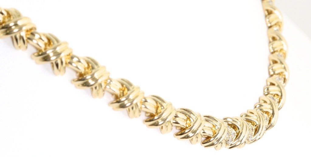 Contemporary TIFFANY & CO. Diamond and Gold Necklace For Sale