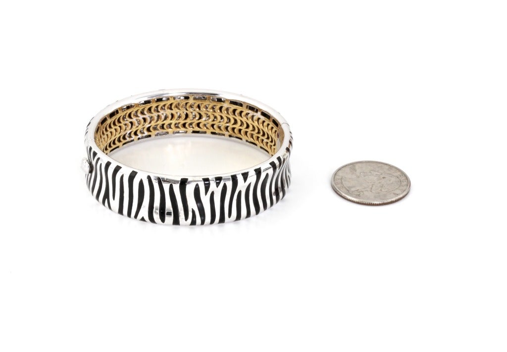 ROBERTO COIN Diamond and White Gold, and Onyx Zebra Bracelet For Sale 2