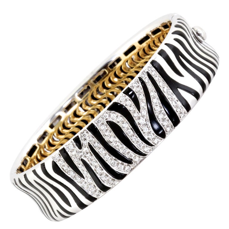 ROBERTO COIN Diamond and White Gold, and Onyx Zebra Bracelet For Sale
