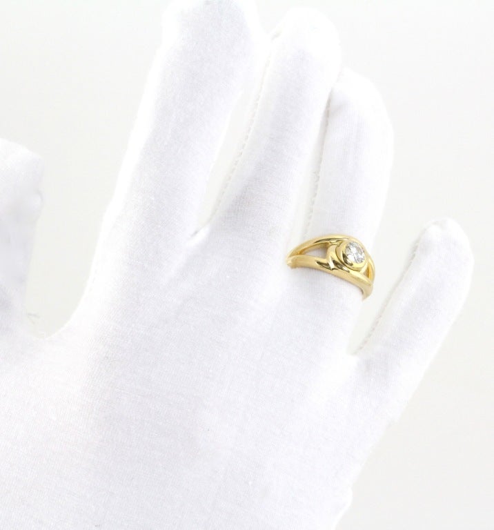 Women's CARTIER Diamond Gold Engagement/Cocktail Ring For Sale
