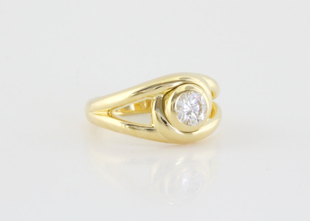 CARTIER Diamond Gold Engagement/Cocktail Ring For Sale 3