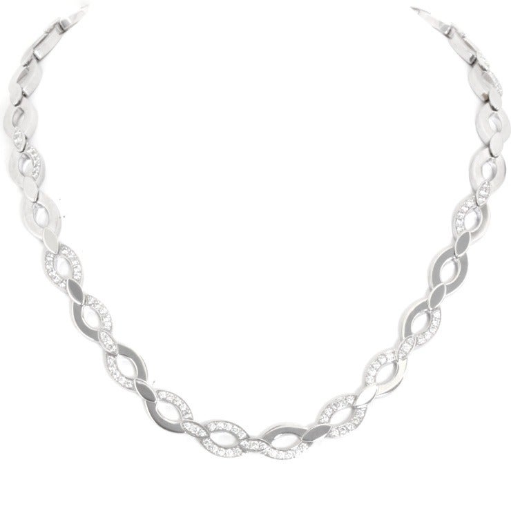 CARTIER Diadea Diamond and White Gold Link Necklace For Sale 2