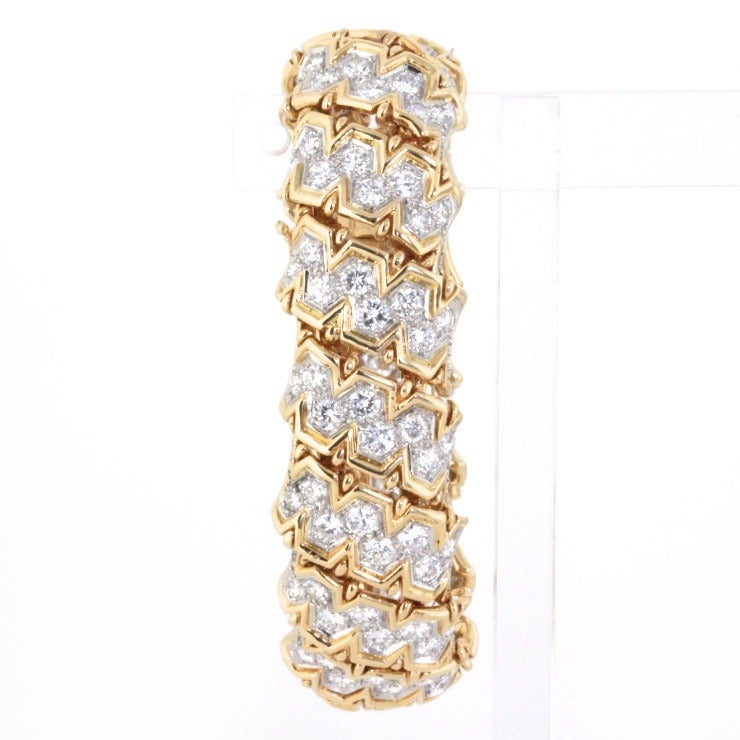 Diamond and Gold Bracelet For Sale 4