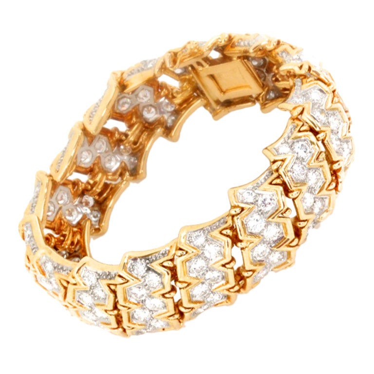 Diamond and Gold Bracelet For Sale