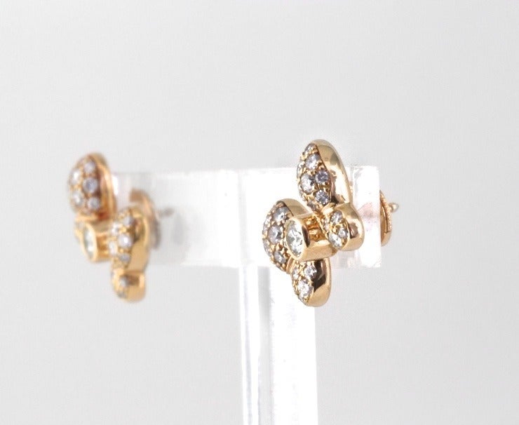 Chopard Diamond Yellow Gold Butterfly Earrings For Sale 1