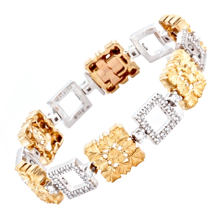 CARRERA Y CARRERA Diamond Gold Ginko Leaf Bracelet For Sale