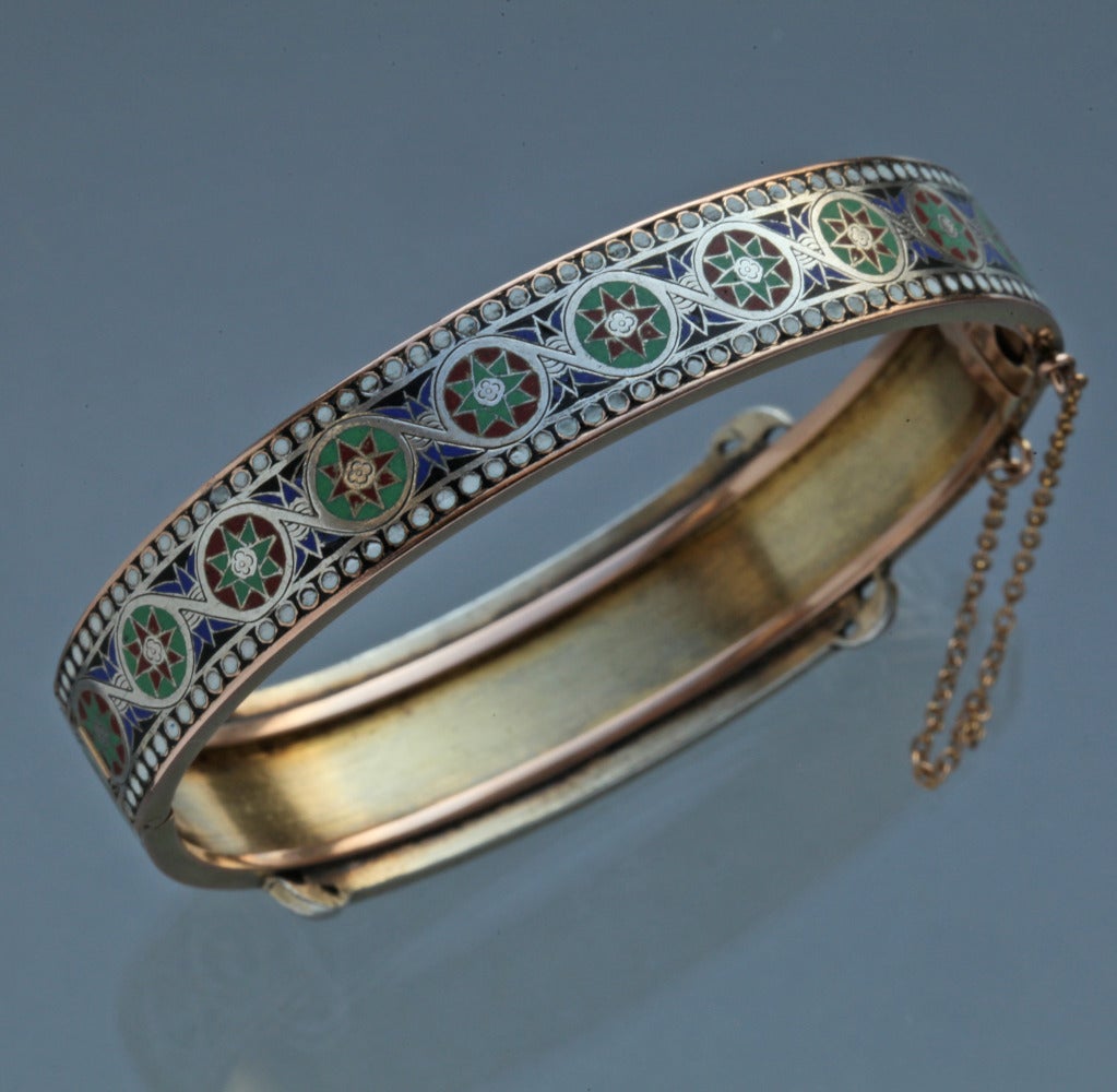 Émile-Désiré Philippe Bracelet à charnières en or, argent et émail, style du début du Nouvel Empire d'Égypte Bon état - En vente à London, GB