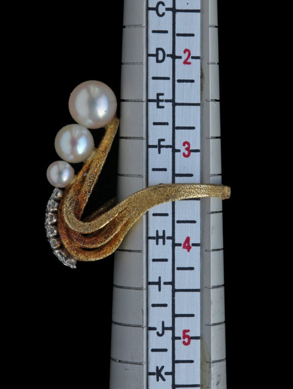 Mid-Century Pearl Diamond Gold Sculptural Ring 4