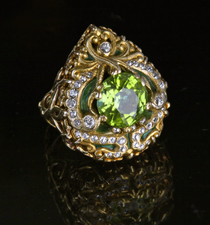 Women's Art Nouveau Marcus & Co. Moghul Style Diamond Peridot Ring 