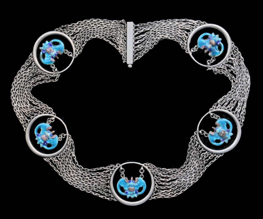 A Jugendstil Fahrner Japoniste silver choker with enamel bats in the Japanese style denoting good luck, wealth & happiness.
Marks: TF' '935' & 'Depose'
Our price is fully inclusive of shipping, importation taxes & duties.