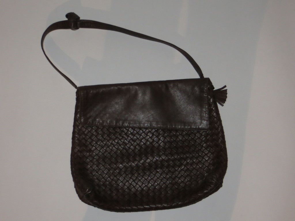 Women's Bottega Veneta Chocolate leather shoulder bag For Sale