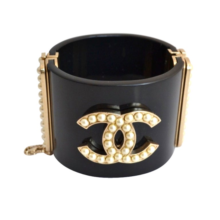 Chanel bracelet cuff Pearls at 1stdibs