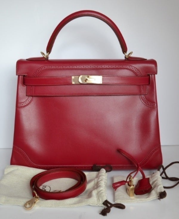 Hermes Kelly 32 Ghillies Rubis at 1stdibs  