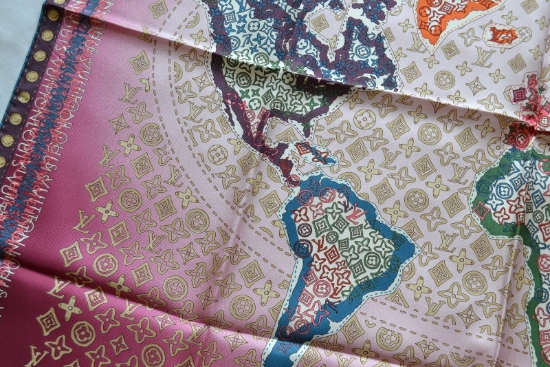 louis vuitton world map scarf