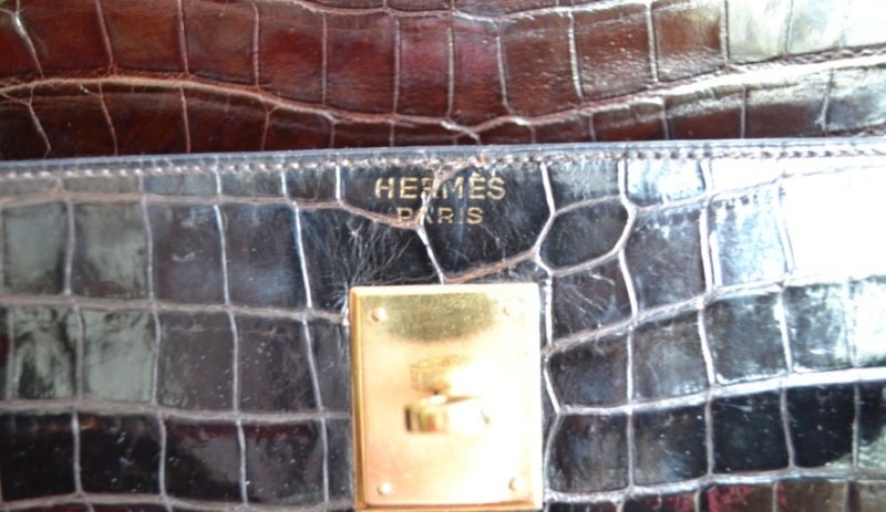 Hermes Kelly 32 handbag in Porosus crocodile with gold hardware 2