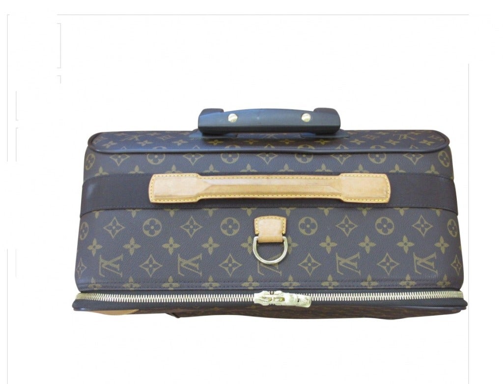 Women's or Men's Louis Vuitton Pegase 70 rolling luggage