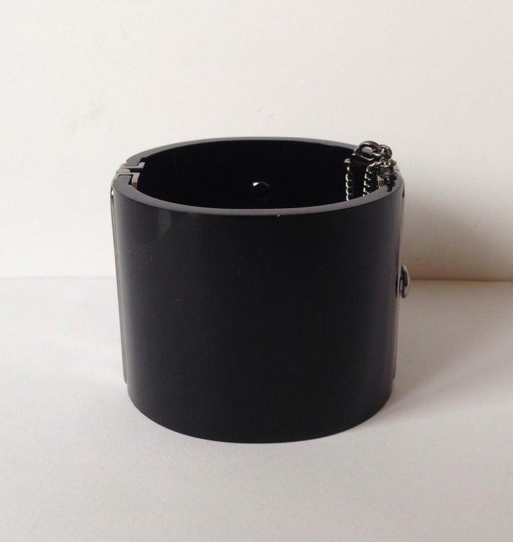 Chanel Cuff Bracelet In New Condition In Paris, FR