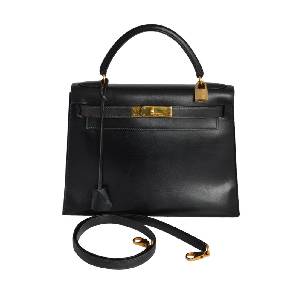 Hermes Kelly 28 black box with gold hardware