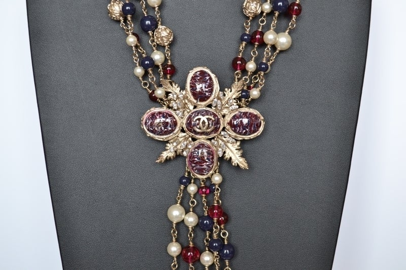 Chanel Tie necklace Paris Byzance 1