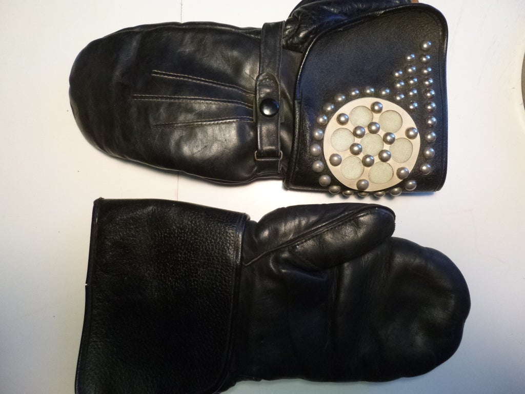 Vintage 1940s/1950s Customized Biker Motorcycle Gauntlet Gloves For Sale 1