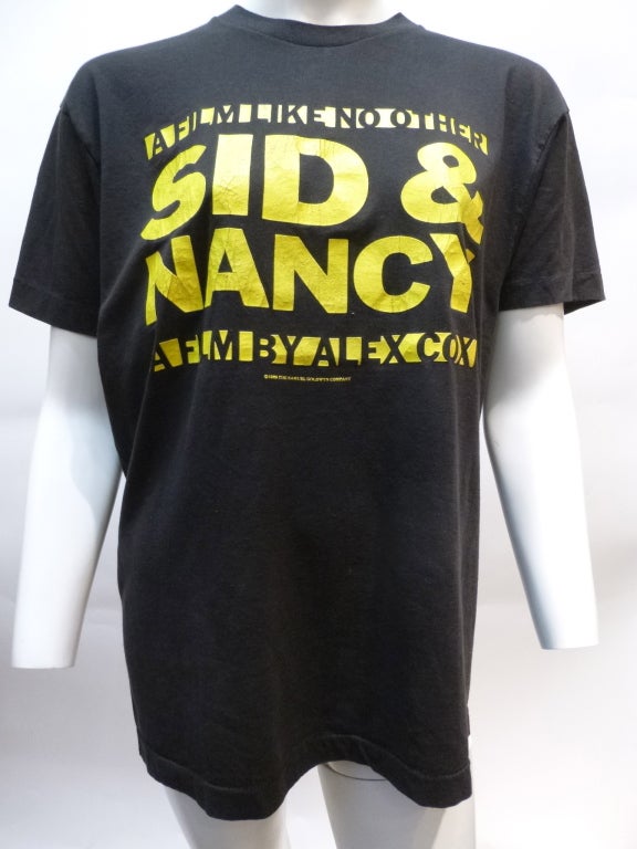 Vintage promo t-shirt for 1986 film Sid and Nancy, a biopic about Sex Pistols' Sid Vicious and his girlfriend Nancy Spungen.

Stated size XL. Bust: 19.5