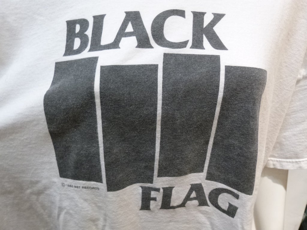 black flag vintage shirt