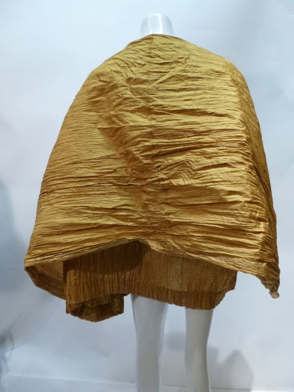 Amazing Vintage 1983 Romeo Gigli Pleated Silk Hooded Cape/Jacket For Sale 6