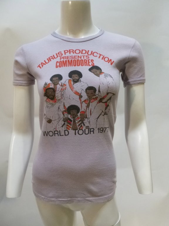 Vintage 1970s Commodores World Tour 1977 Tee Shirt