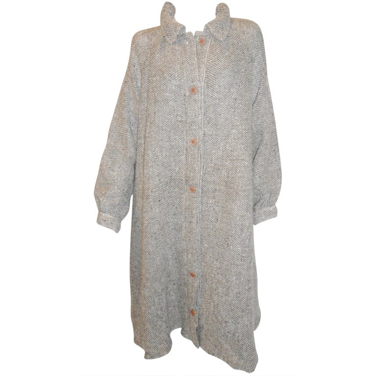 Mid 70's Geoffrey Beene knit Tweed wool coat w/ wood buttons at 1stdibs