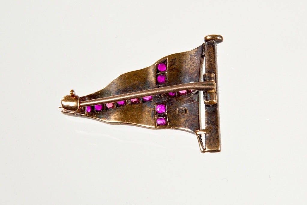 DIAMOND AND RUBY ROYAL YACHT SQUADRON BURGEE BROOCH