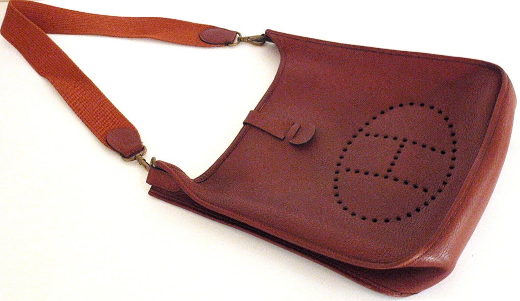 HERMES Evelyne GM Burgundy Clemence Leather Shoulder Handbag at ...  