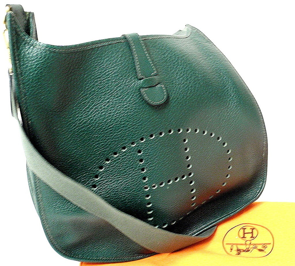 Gray HERMES Evelyne GM Vert Fonce Clemence Leather Shoulder Handbag