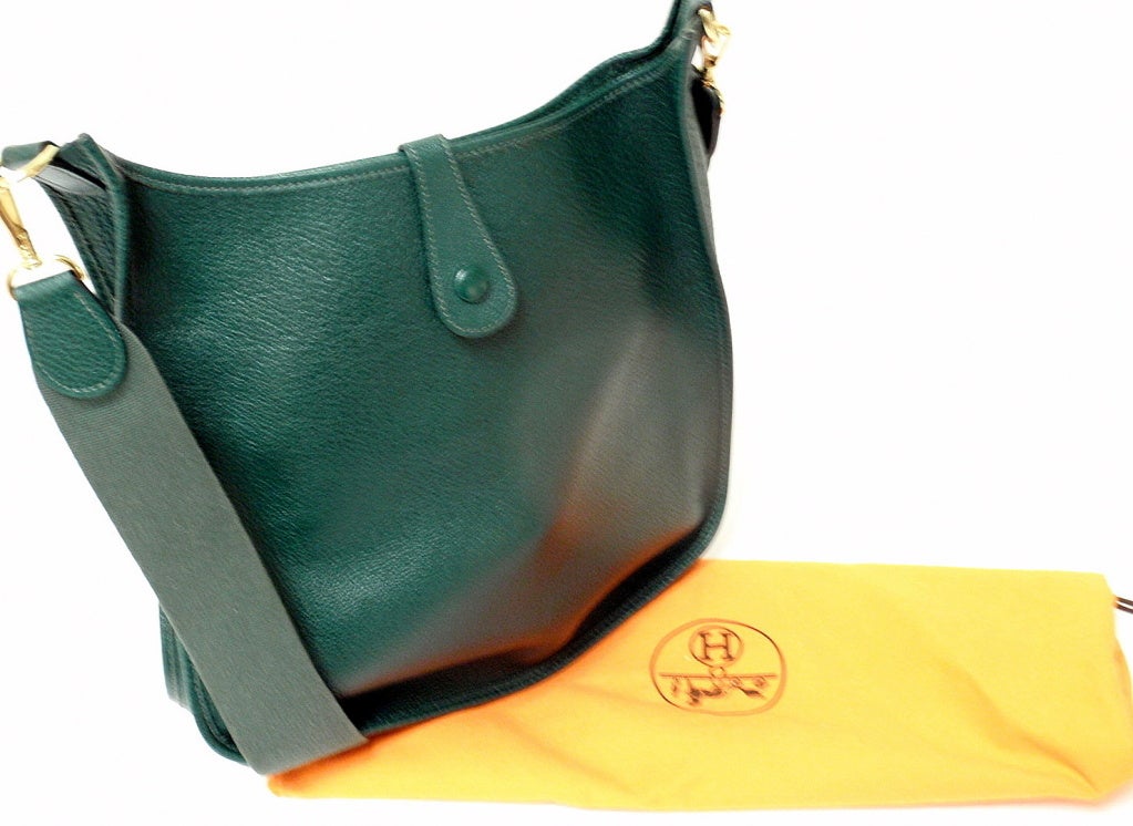 HERMES Evelyne GM Vert Fonce Clemence Leather Shoulder Handbag 1