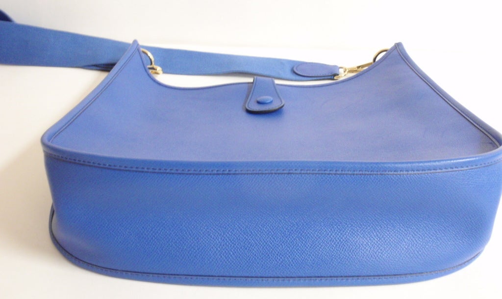 HERMES Evelyne GM Courchevel Leather Blue Hydra Shoulder Bag 2