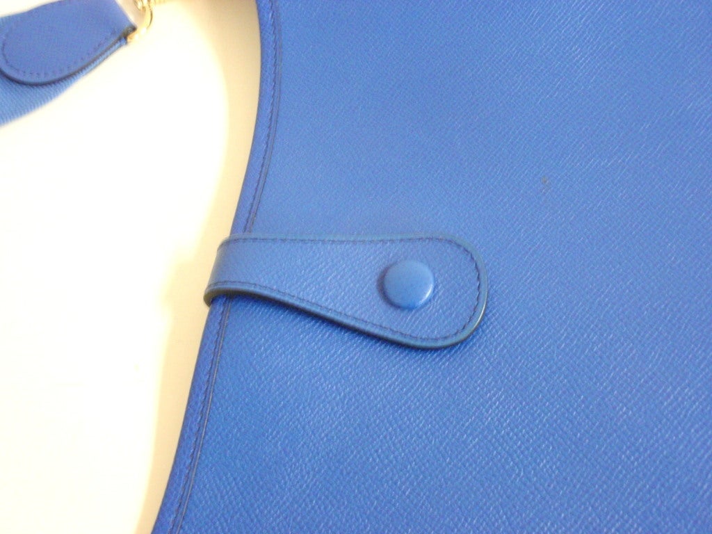 HERMES Evelyne GM Courchevel Leather Blue Hydra Shoulder Bag 3
