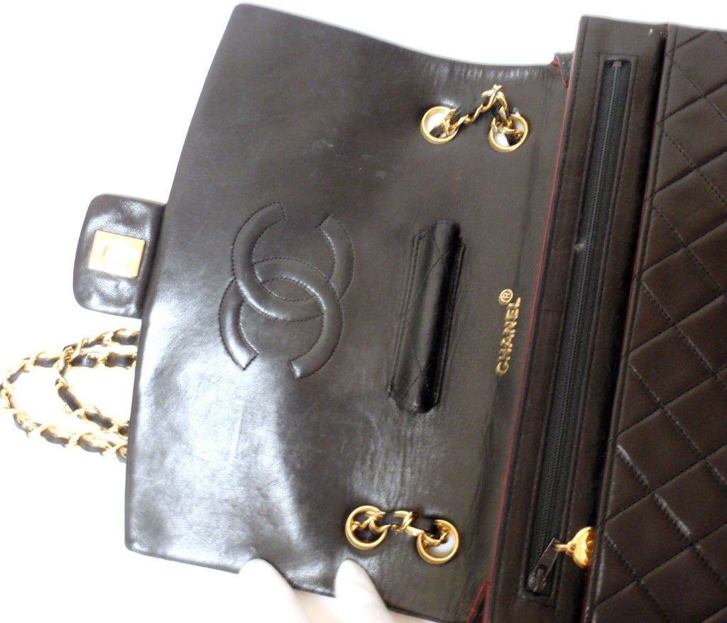 CHANEL Single Flap Gold Hardware 27CM Handbag 2