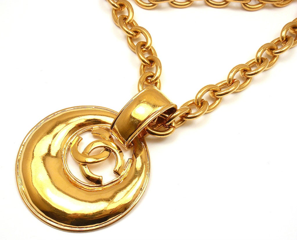 CHANEL Vintage French Couture Double CC Signature Necklace 2