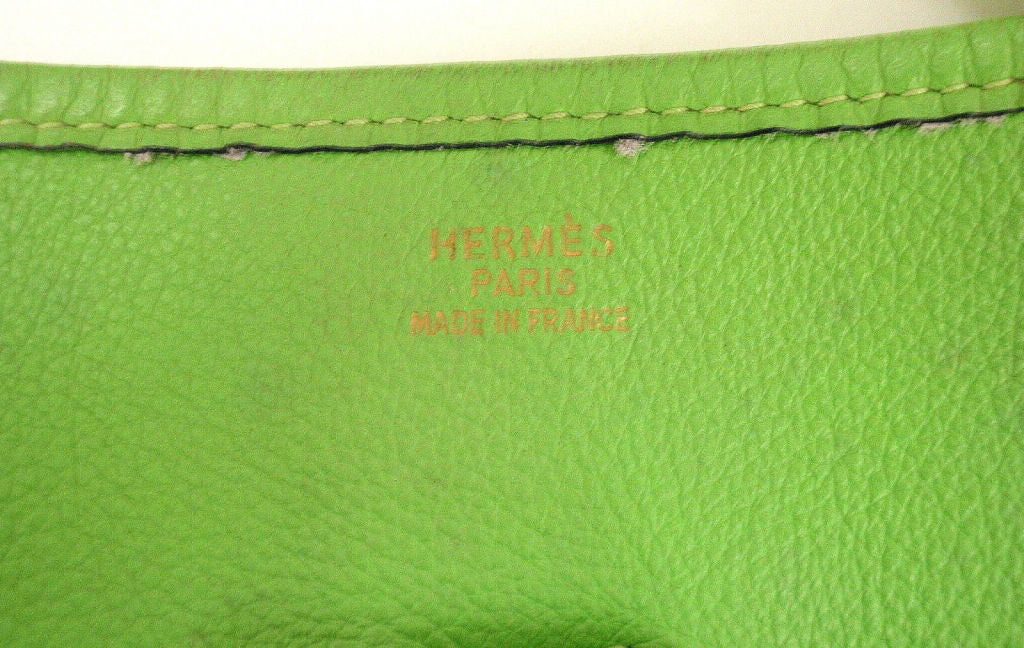 HERMES Evelyne GM Candy Apple Green Togo Leather GHW Shoulder Bag, 2003 In Excellent Condition In Holland, PA