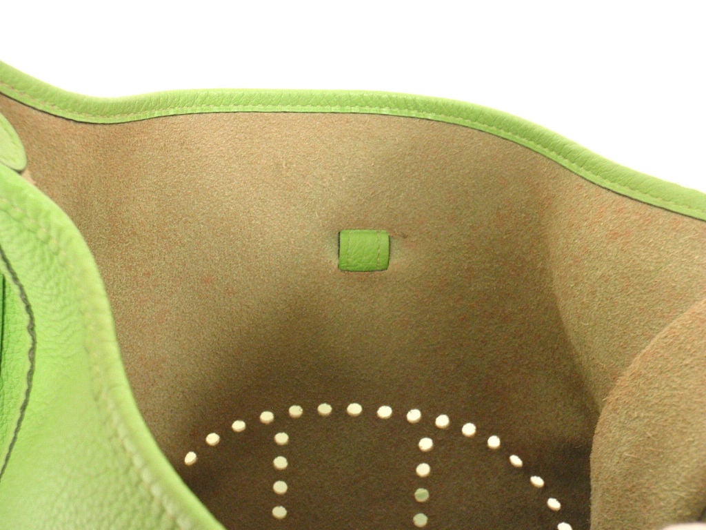 Women's HERMES Evelyne GM Candy Apple Green Togo Leather GHW Shoulder Bag, 2003