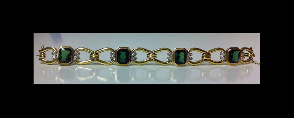 Very Fine Tourmaline Diamond and Gold Bracelet, 20th century In Excellent Condition In Toronto, ON