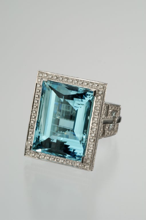 Women's TAMIR Extraordinary Aquamarine and Diamond Ring.