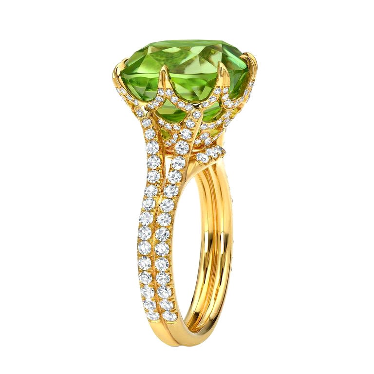 Tamir Exceptional Cushion Peridot And Diamond Yellow Gold Web Ring