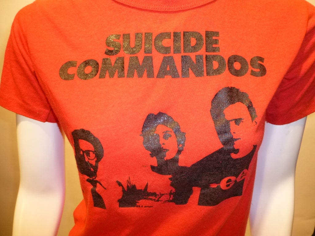 Women's or Men's Vintage 1970s Suicide Commandos Tee Shirt For Sale