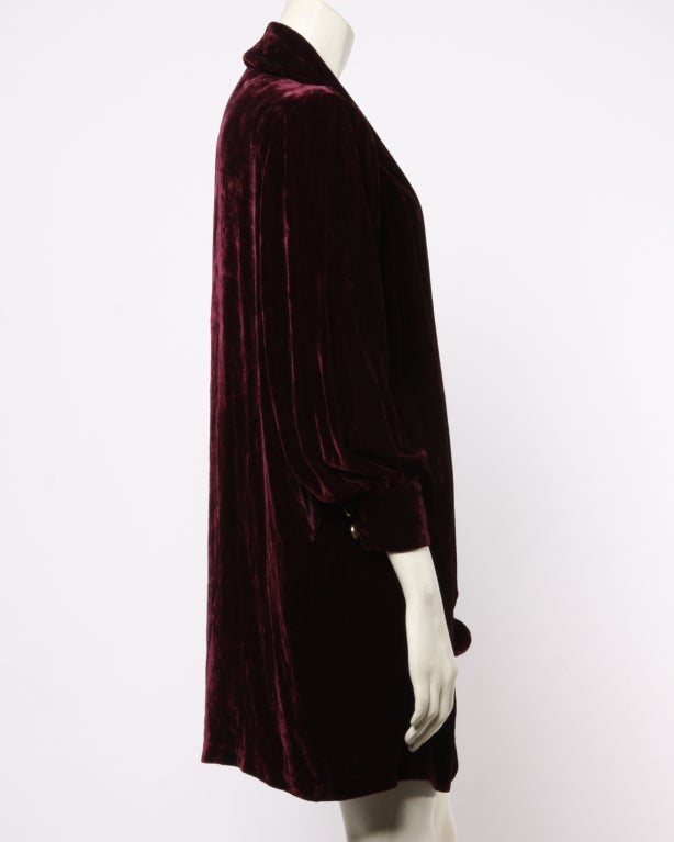 Women's Vintage 1930s Burgundy Silk Velvet Opera Coat