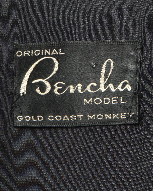 Pristine Vintage 1940's Black Bencha Gold Coast Money Fur Coat In Excellent Condition In Sparks, NV